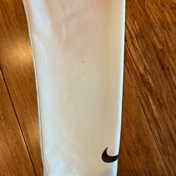 EUC Nike tracksuit - Picture 2 of 2